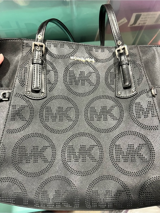 Michael Kors Handbags - Black MK Michael Kors bag tote purse